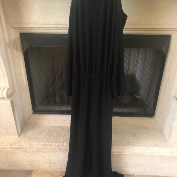 🖤MICHAEL KORS Elegant Long Slv Cold Shouldr Full-Length Flare Leg Pant Jumpsuit - Picture 4 of 13